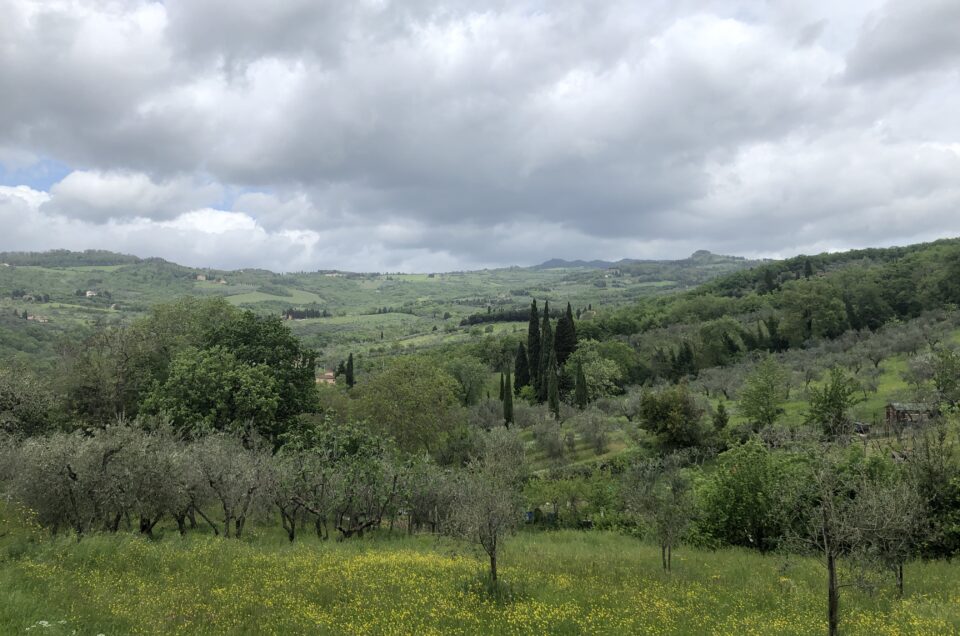 hiking tuscany local