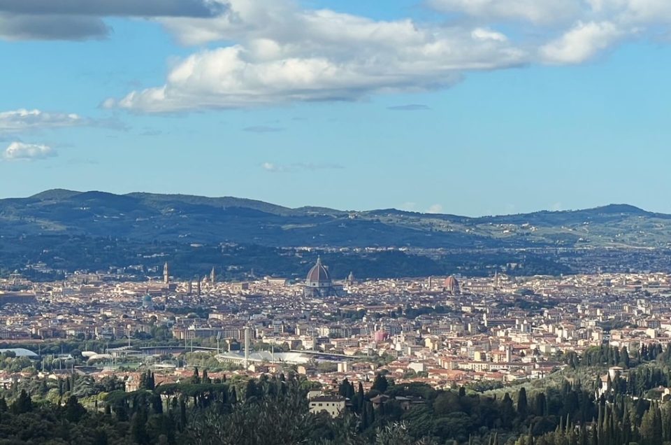 Florence urban hikes tour with local guides
