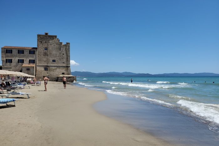 summer day trip from Florence in the Tuscan hills